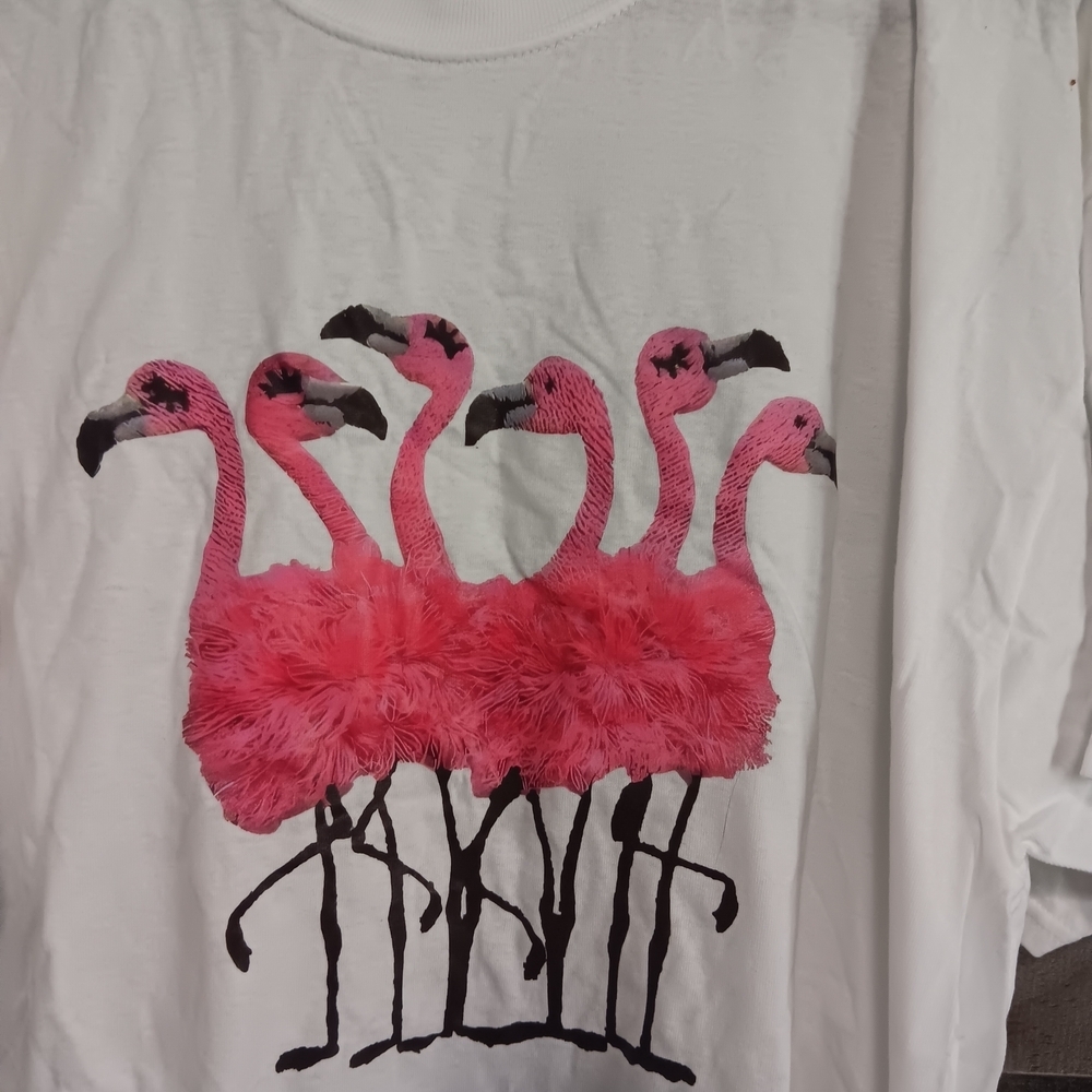 Flamingo Graphic White Tee - Picture 2 of 3
